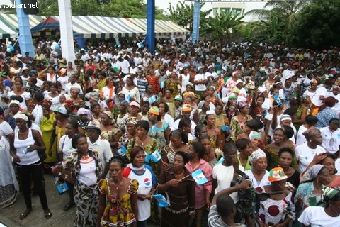 Présidentielle ivoirienne: les candidats à la pêche aux voix avant l`heure